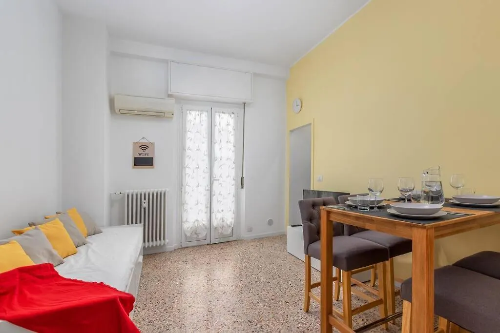 Monza Centro-Milano-Como,Suite Vicino Stazione